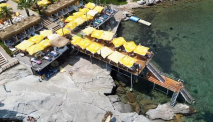 İzmir Büyükşehir Belediyesi'nden açıklama:  Ayıbalığı Koyu'ndaki izinsiz demir iskele yıkılacak