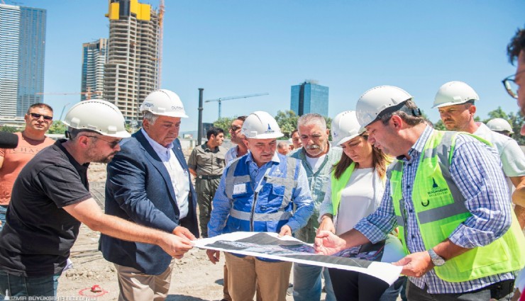 İzmir’in merkezinde yeni bir dünya doğuyor