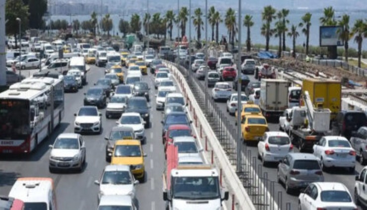 TÜİK açıkladı: İzmir'de trafiğe kayıtlı araç sayısı 2023 yılı itibarıyla 1 milyon 798 bin 709 oldu