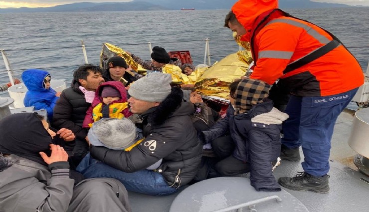 Yunan Sahil Güvenlik kaçak göçmenleri, ölüme terk ediyor
