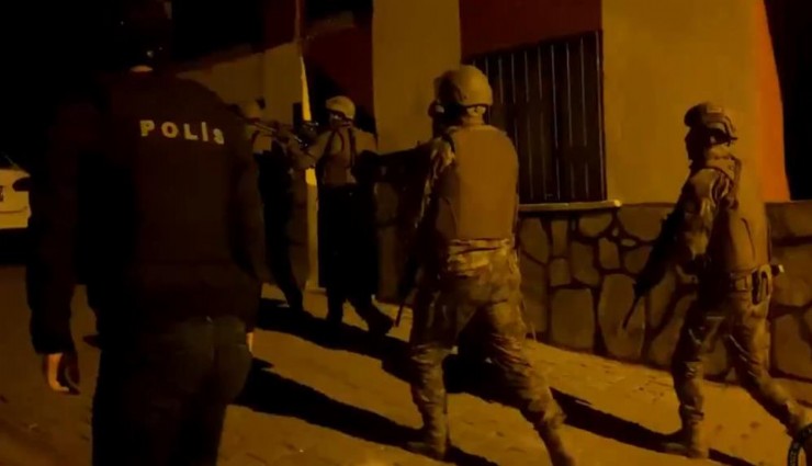 Aydın'da terör propagandası yaptığı tespit edilen kişilere operasyon: 4 şüpheli gözaltına alındı