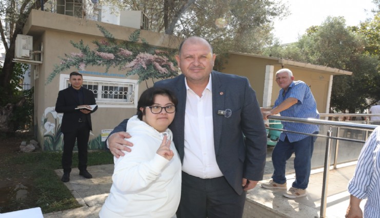 Başkan Çiçek vatandaşları dinledi