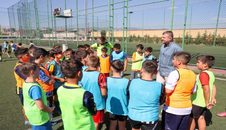 Buca’da kış futbol okulu için kayıtlar başladı