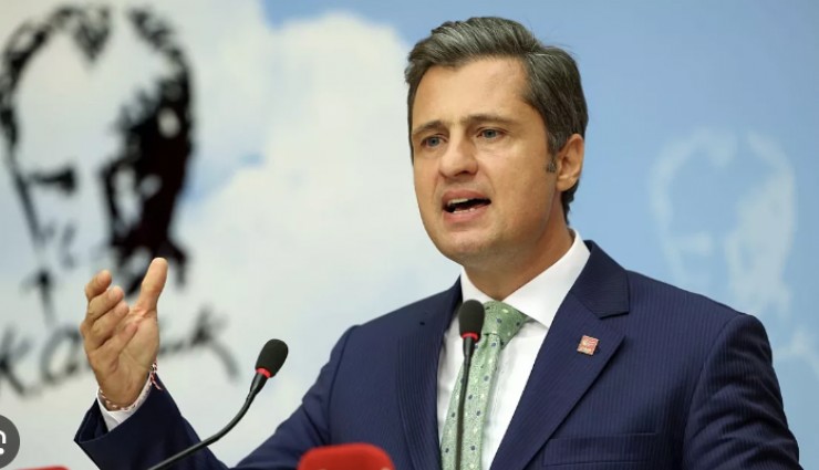 CHP'li Yücel'den Cumhuriyet Bayramında taşınan Erdoğan posterine tepki: Bayram sevincimize gölge düşürme çabasındasınız