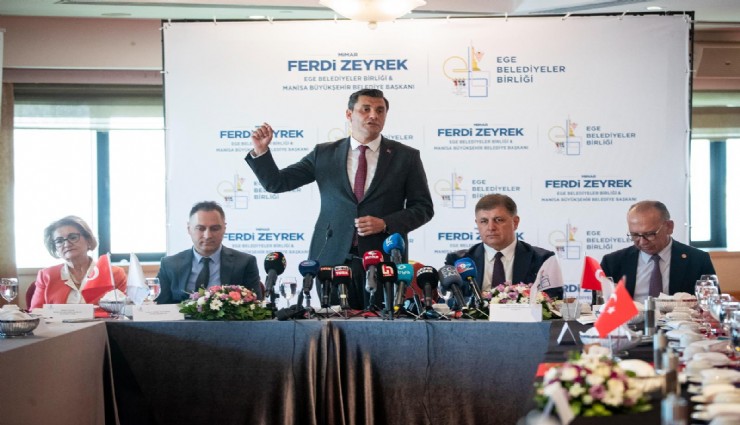 Ege Belediyeler Birliği'nde konuşan Başkan Zeyrek: İki şehrin toplu taşımayla buluşmasının istihdama katkısı olacak