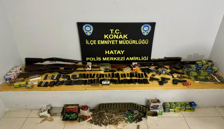 Ev değil cephanelik: 11 adet çeşitli ebatlarda fişek atabilen tabanca, 85 adet tabancalara uygun şarjör, 7 adet uzun namlulu tüfek bulundu