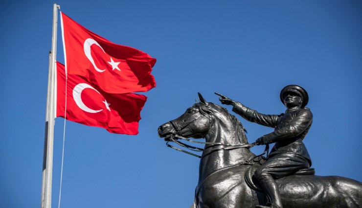 İzmir Büyükşehir Belediyesi'nin 29 Ekim Cumhuriyet Bayramı programı belli oldu