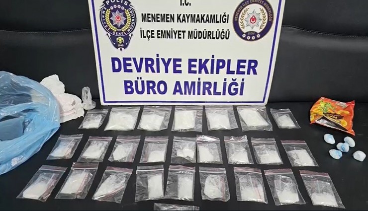 İzmir'de uyuşturucu tacirleri yakalandı: 335 gram metamfetamin maddesi ele geçirildi
