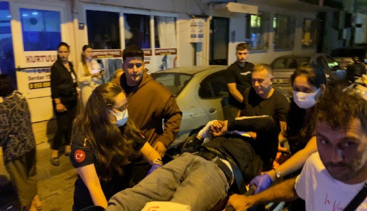 Kaza yapan arkadaşlarını bıraktlar, motsikleti kaçırdılar