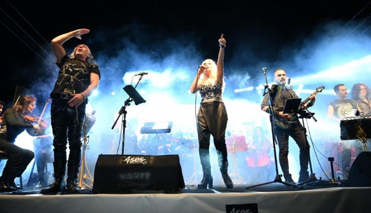 Kuşadası'nda festival coşkusu