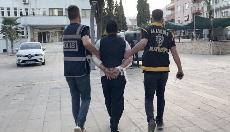 Manisa'da 21 yaşındaki genç kızı katletmişti: O cani tutuklandı