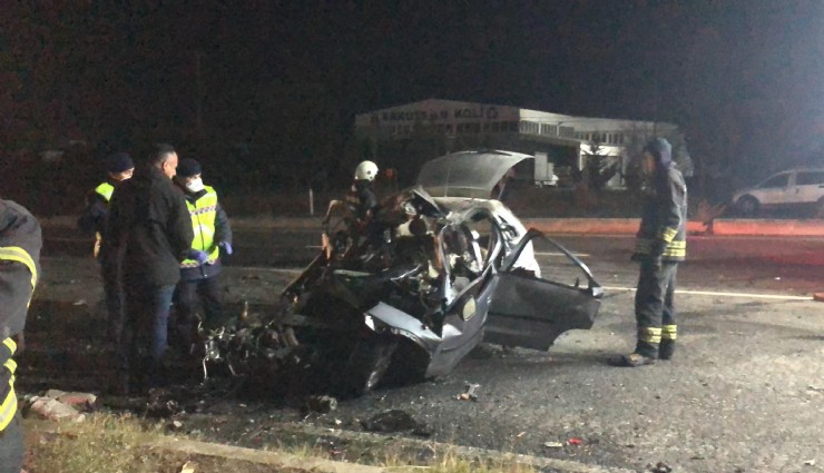 Tekirdağ’da feci kaza: Otomobil iş makinesine arkadan çarptı