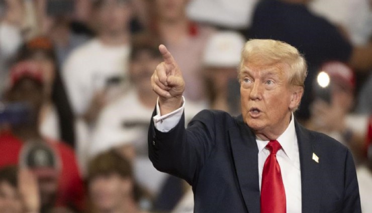 ABD'ye aşı karşıtı Sağlık Bakanı