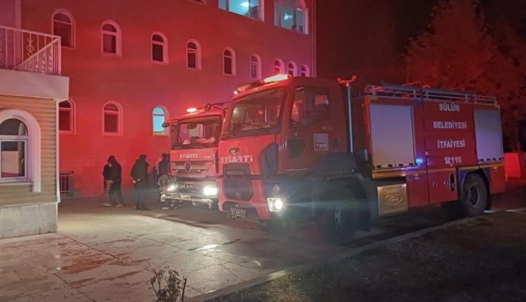 Afyon'da kuran kursunda yangın: 2 öğrenci hastaneye kaldırıldı
