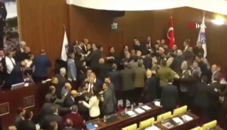 Ankara Büyükşehir Belediye Meclisi'nde Candan Erçetin krizi