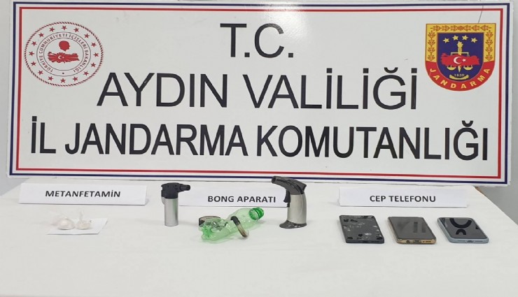 Aydın'da şüpheli araçtan uyuşturucu çıktı: 3 kişi gözaltına alındı