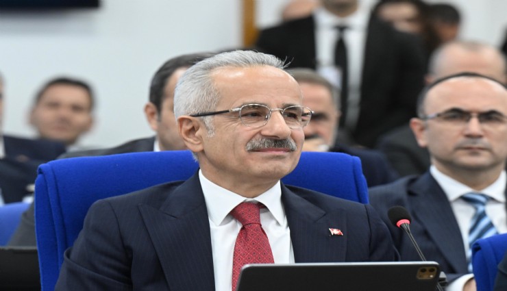 Bakan Uraloğlu açıkladı: İzmir-Ankara hızlı tren hattı 2028'de yolcu taşımaya başlayacak