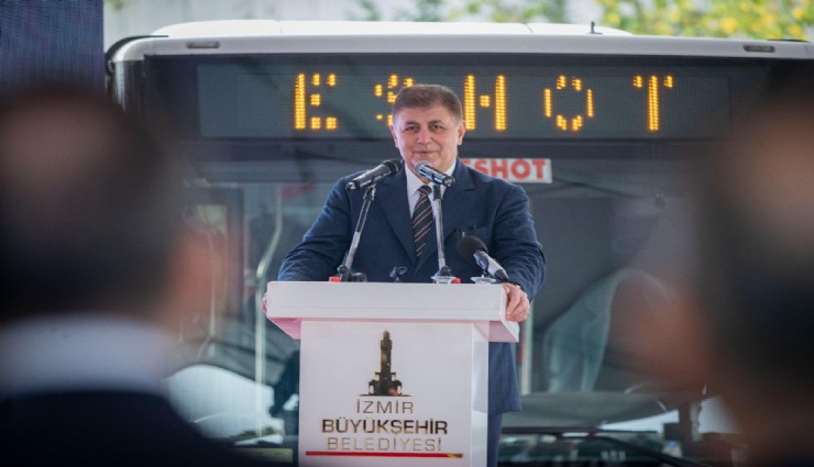 Başkan Tugay’dan dikkat çeken milliyetçilik çıkışı: Göstermelik şovlarla taklit yapanlardan değiliz