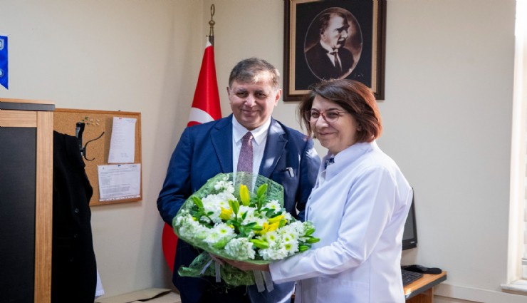 Başkan Tugay’dan Eşrefpaşa Hastanesi incelemesi