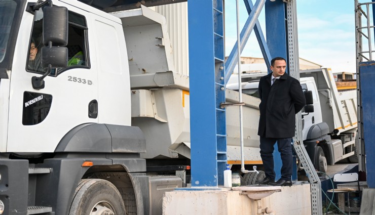 Bornova’da yol çalışmaları tam gaz devam ediyor