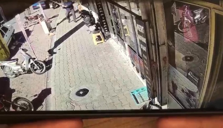 Denizli'de esnafla tartışan adam sopayla camları indirdi
