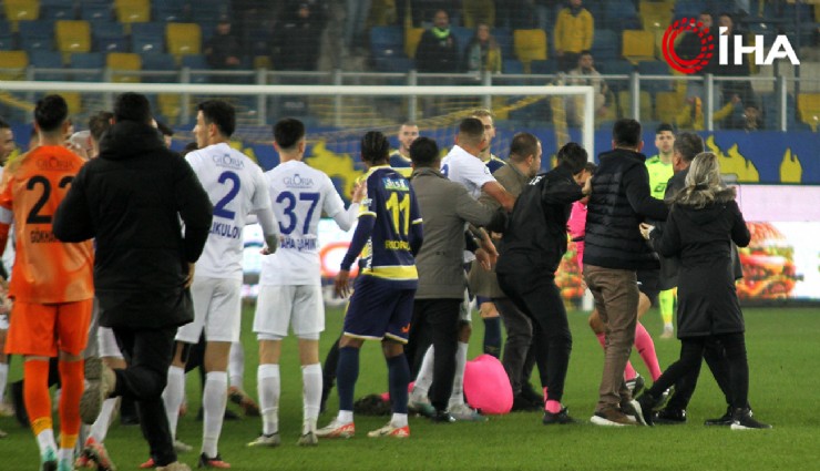Hakem Halil Umut Meler'e yumruklu saldırıda karar