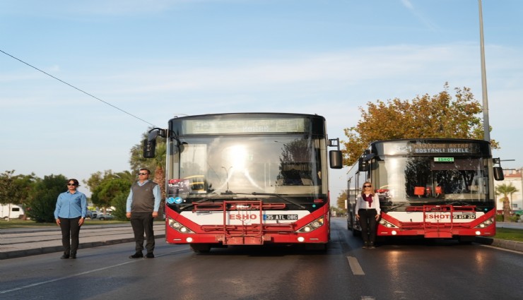 İzmir’de 09.05 geçe hayat durdu