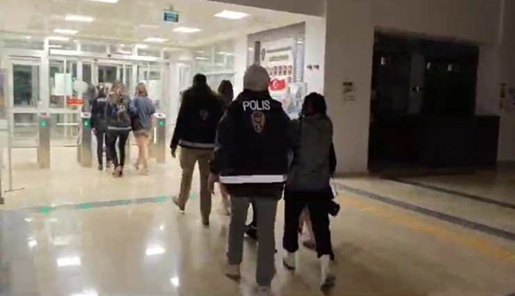 Kütahya'da fuhuş operasyonunda 9 kişi gözaltına alındı