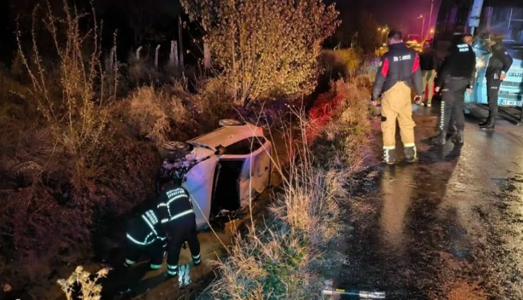 Kütahya’da otomobil sulama kanalına devrildi: 1 yaralı