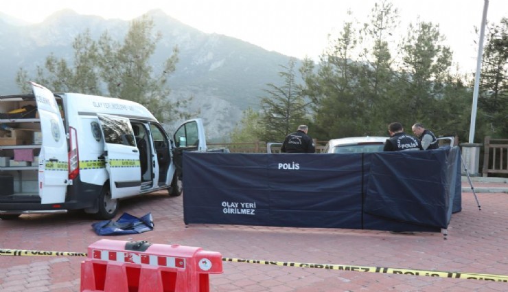 Pamukkale Üniversitesi'nde görevli doktor, kendine ilaç enjekte ederek canına kıydı