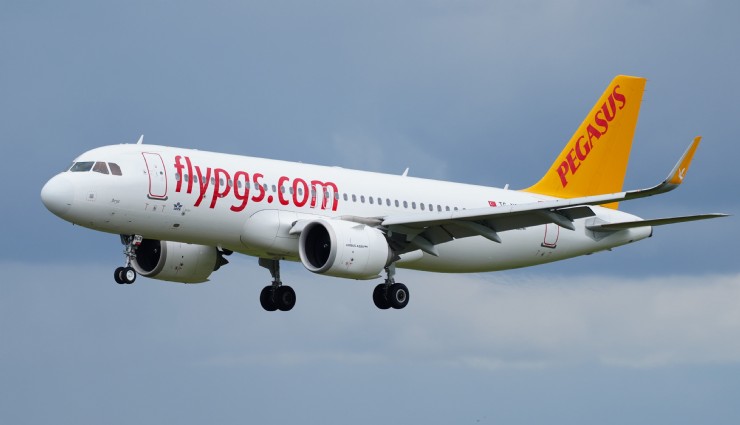Pegasus tecrübesiz kabin memuru alımı!