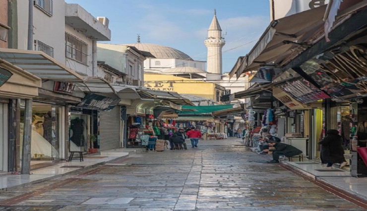 Tarihi Kemeraltı Çarşısı'nda 600 kişiyi kapı önüne koyacaklar
