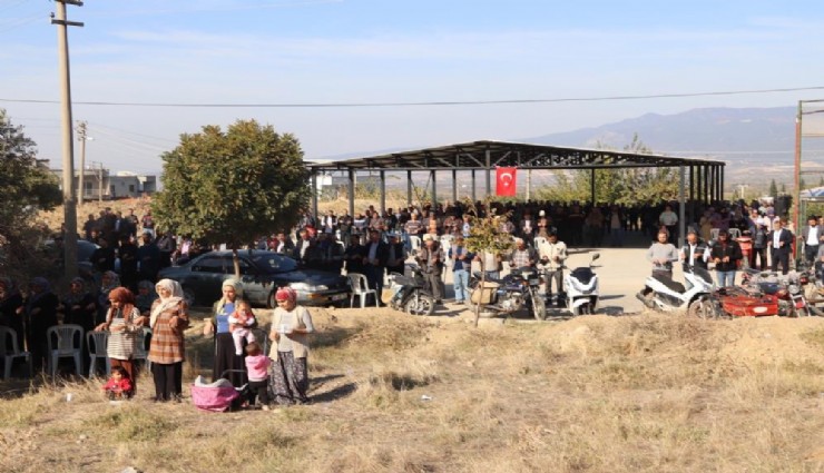 Turgutlu'da ve Nazilli'de kırsal mahallelerde yaşayan vatandaşlar kuraklık nedeniyle yağmur duasına çıktı