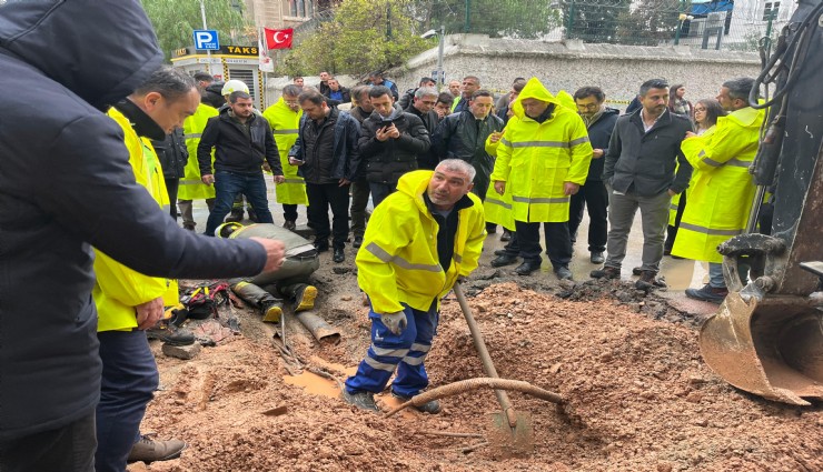 Alsancak’taki elektrik faciasının bilirkişi incelemesi 7 saat sürdü: Kablolarda izolasyon sorunu var