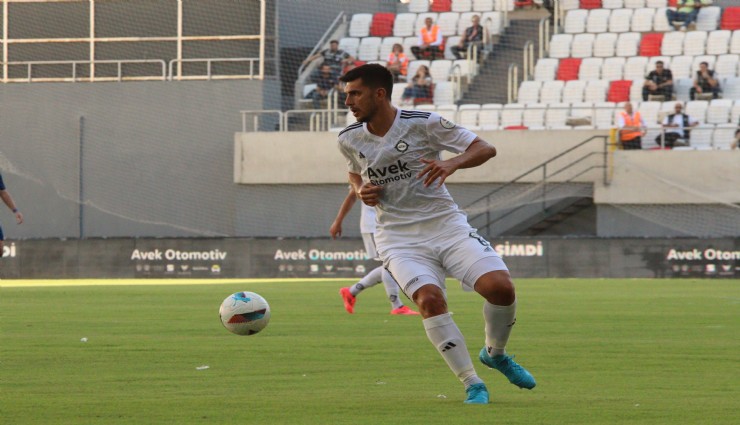 Altay'da Ceyhun Gülselam'ın çapraz bağları koptu