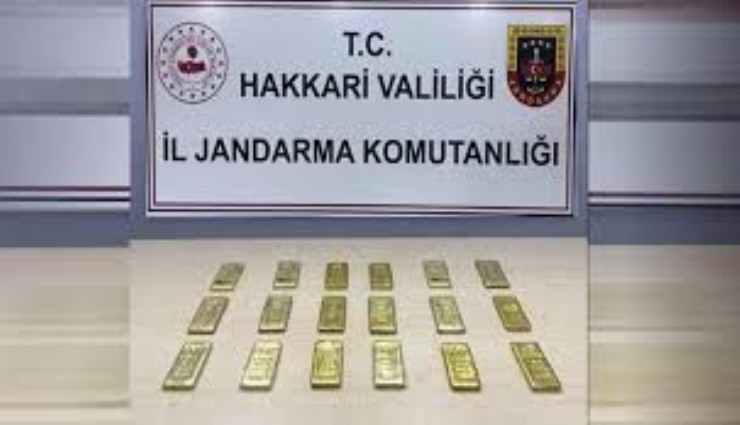 Ayakkabılarının içerisinden 54 milyon TL’lik külçe altın çıktı