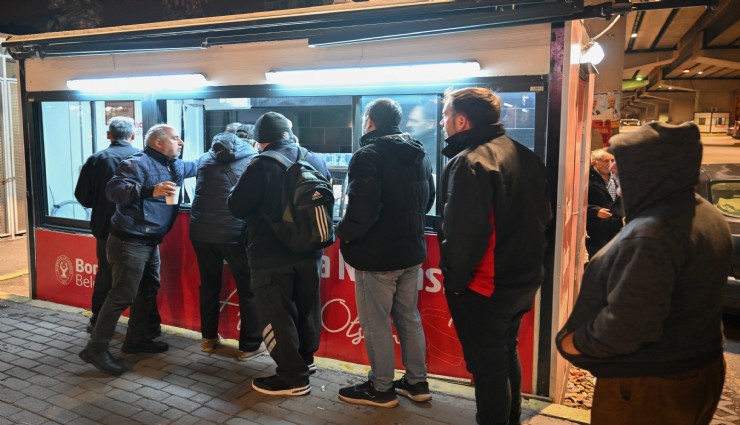 Bornova’da soğuk günlerde sıcacık dayanışma