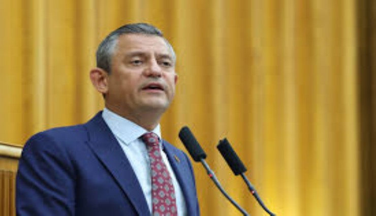 CHP Genel Başkanı Özel: Biz, toprak bütünlüğü korunan bir Suriye'den tarafız