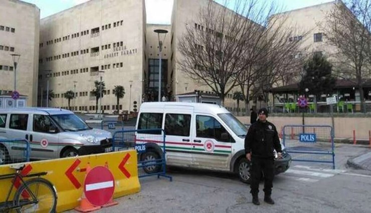 Bursa Adliyesi'nde silahlı saldırı: 2 kişi hayatını kaybetti