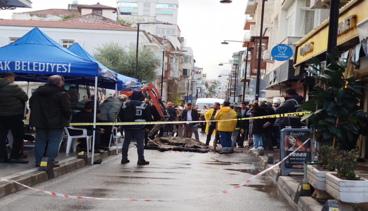 İzmir'de 2 kişinin öldüğü elektrik faciasında gelişme: Keşif için kazı yapıldı