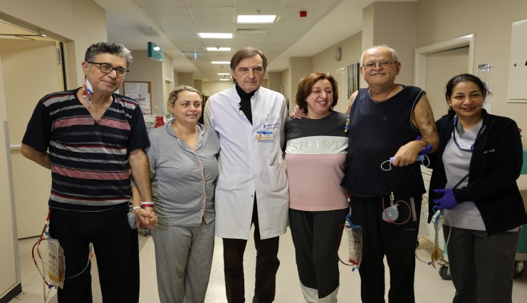 İzmir'de çapraz nakil ile eşlere iki yeni 