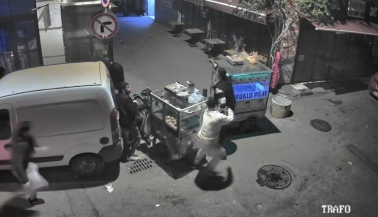 İzmir'de yol verme kavgası: 2 şüpheli gözaltına alındı
