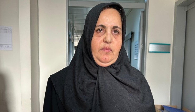 İzmir'de yutkunamama şikayetiyle hastaneye giden kadından 6 santimlik lezyon çıktı: Başarılı ameliyatla sağlığına kavuştu