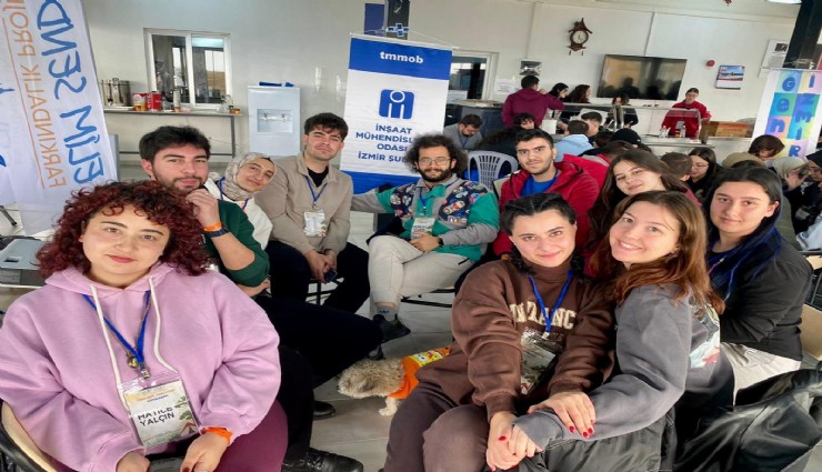 İzmirli gençler fark edil-fark ettir diyerek buluştu