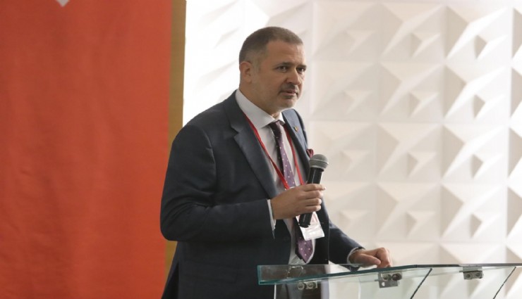 Karşıyaka Başkanı İlker Ergüllü: Başkan yok, yönetim yok