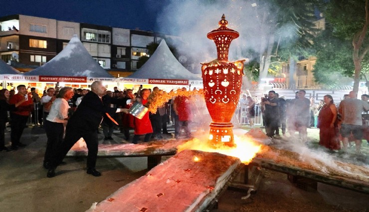 Menemen'de 2024:  dev açılışlar ve hizmetle geçti