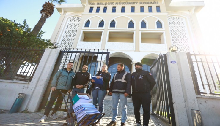 Meryem Ana Evi otopark gelirleri için mücadele sürüyor: İmzalar teslim edildi
