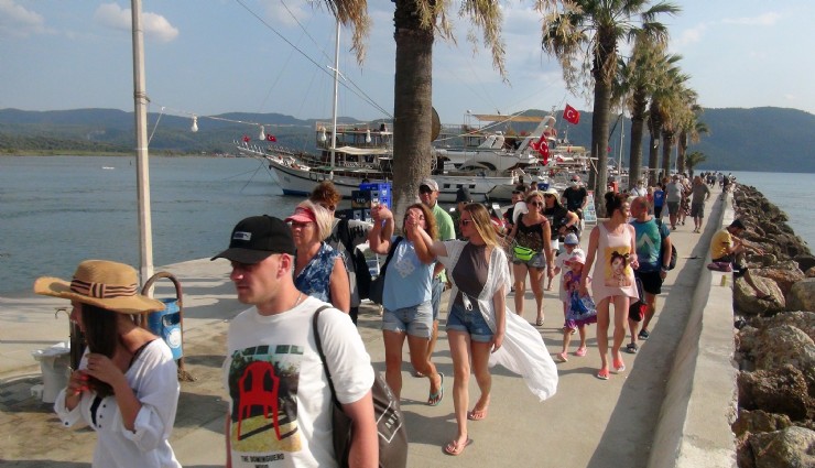 Muğla’da tüm zamanların yabancı turist rekoru 11 ayda kırıldı