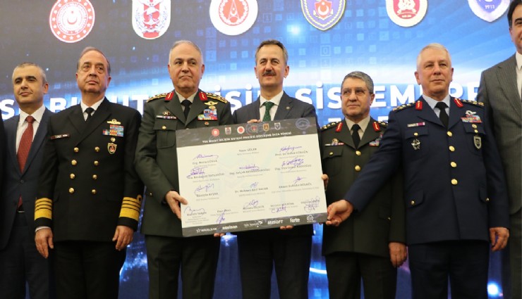 Savunma Sanayii Başkanı Görgün duyurdu: Çelik Kubbe’nin en önemli altyapılarından birisi için imzalar atıldı