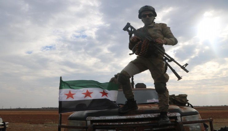 Suriye'de 61 yıllık Baas rejimi çöktü